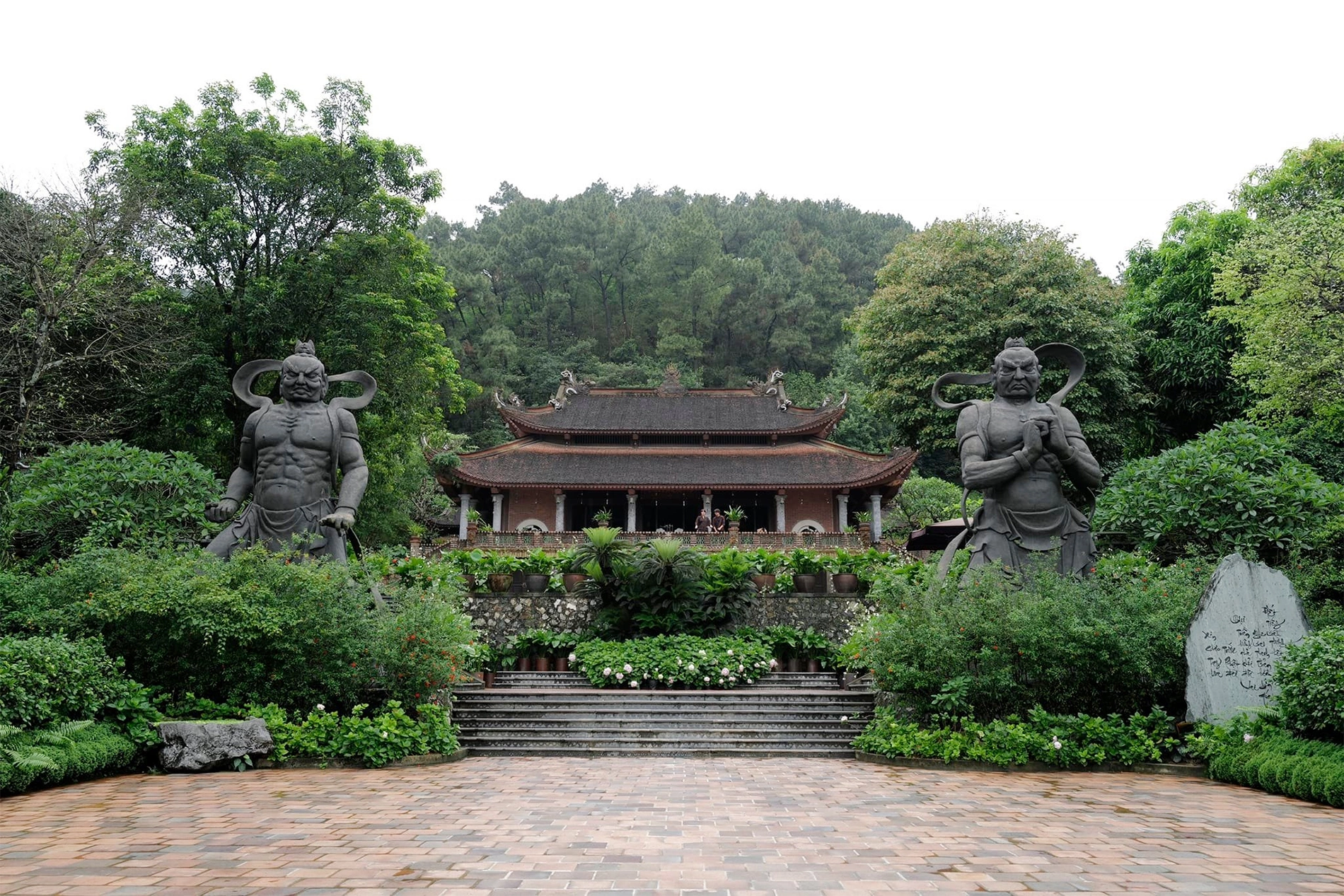 Chùa Địa Tạng Phi Lai